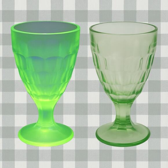 Jeannette Uranium Green Paneled Glass Goblets Set of 2 – 2.75x5.75 – Glows UV - Picture 4 of 6